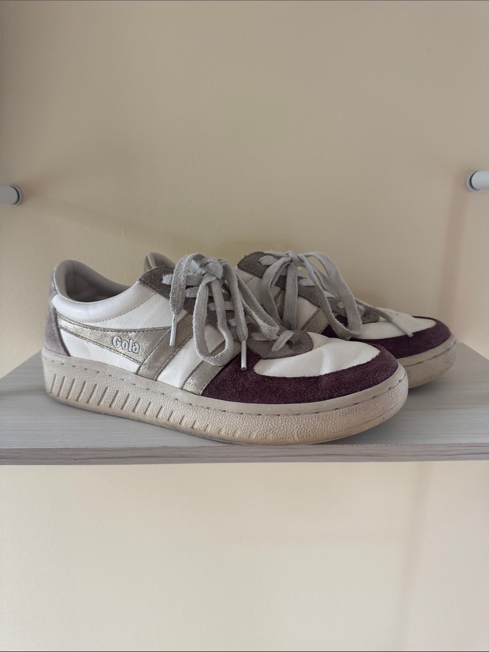 Gola White and Purple Women's Low-Top Sneakers